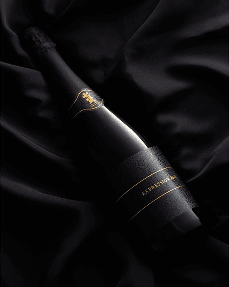 源于基思·哈林灵感的 七贤气泡日本酒